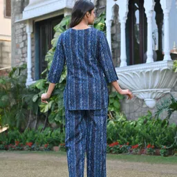 miss rekha Women Night Suit Set Multicolor Printed image 2