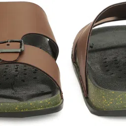 buxton Men Flip Flops image 3