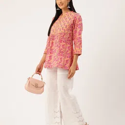 feranoid retail Women Floral Print Pure Cotton Straight Kurta image 4