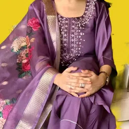 rutsh fashion Women Cotton Rayon Kurta Pant Dupatta Set image 4