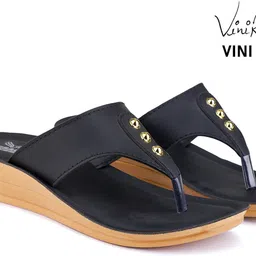 bersache Women Flip Flops image 3