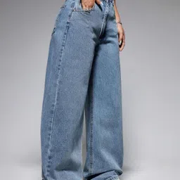 flowfit Women Loose Fit High Rise Light Blue Jeans image 4