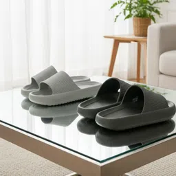 dee rook Men Slippers-picture-40