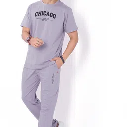 weet Men Top & Pyjama Set Purple Printed image 3