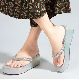 harshudream Women Heels Sandal image 5