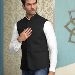 rocksy Solid Men Waistcoat image 3