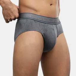 Jockey Men Printed Mid-Rise Anti-Microbial Basic Brief HG29-0105-GNMPR image 2