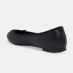 forever glam by pantaloons Bellies For Women image 4