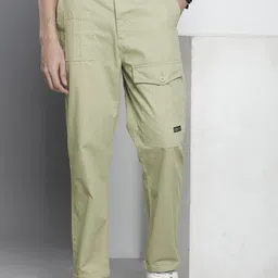 the indian garage co. Men Regular Fit Green Cotton Blend Trousers-picture-15