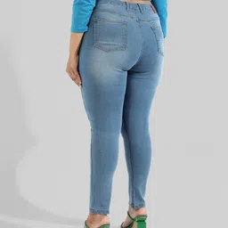 instafab plus Women Regular High Rise Light Blue Jeans image 4