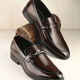 mactree Slip On For Men image 1