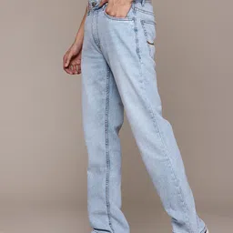 roadster Men Regular Mid Rise Blue Jeans image 2