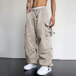 studshirt Men Solid Grey Track Pants image 2