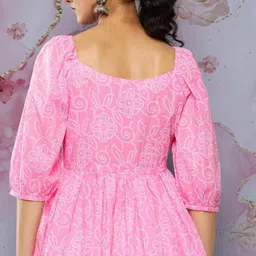 pari a1 Party Regular Sleeves Printed Women Pink Top image 2