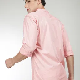 the indian garage co. Men Slim Fit Solid Spread Collar Casual Shirt image 4