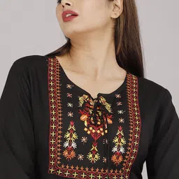 badthunia fab Casual Regular Sleeves Embroidered Women Multicolor Top image 4