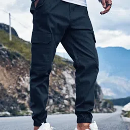 vooter Men Cargos image 1