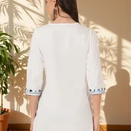 roseverse Women Embroidered Pure Cotton A-line Kurta image 2