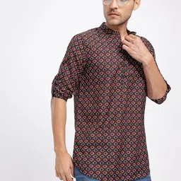 Men Geometric Print Polyester Straight Kurta-image-16