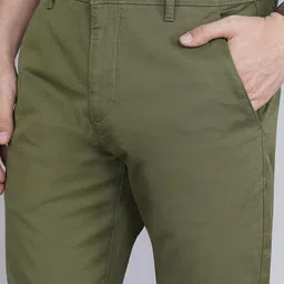 levi's 512 Men Slim Fit Green Pure Cotton Trousers image 5