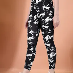 poojaran Printed Women Black Tights image 4