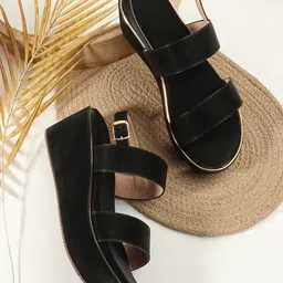 alishtezia Women Wedges Sandal image 2