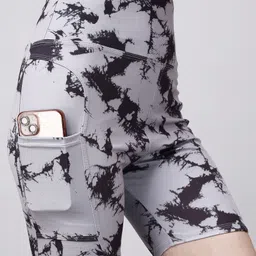 poojaran Printed Women Grey Tights image 4