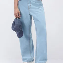 Men Loose Fit Mid Rise Light Blue Jeans-image-40