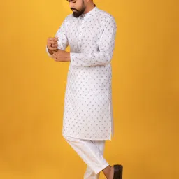 seawind Men Cotton Blend Kurta Pyjama Set-picture-17