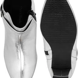 flat n heels Boots For Women image 5