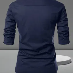 het enterprise Men Solid Cotton Blend Straight Kurta image 2