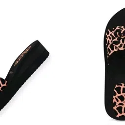 boombeauty Women Slides image 1