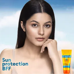 VLCC Set of 2 3D Youth Boost SPF40 Sunscreen Gel Cream - 50g each image 4