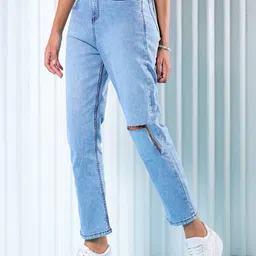 Freehand by The Indian Garage Co Women Blue Straight Fit High-Rise Low Distressed Light Fade Stretchable Jeans-picture-15