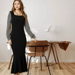 ki studio Women Bodycon Black, White Midi/Calf Length Dress-picture-13