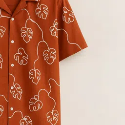 clothbar Men Regular Fit Printed Spread Collar Casual Shirt image 3