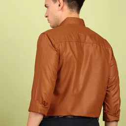 encore by invictus Men Slim Fit Solid Spread Collar Formal Shirt image 4