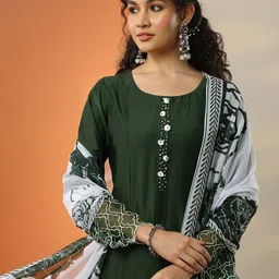 libas Women Silk Blend Kurta Pant Dupatta Set image 5