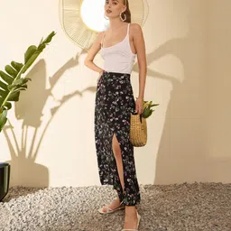 berrylush Women Printed A-line Black Skirt image 1