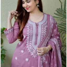 lizord fab Embroidered Kurta, Salwar & Dupatta Set Embroidered Kurta, Trouser/Pant & Dupatta Set image 2