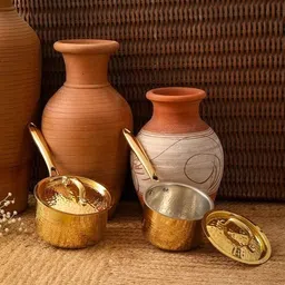 tatsatva Hammered Brass Saucepan with Lid | Non Toxic | Sustainable Kitchenware (Small) Sauce Pan 17 cm diameter with Lid 2.7 L capacity-picture-41