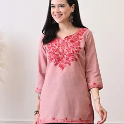 akshatani Women Embroidered Cotton Blend Straight Kurta image 1