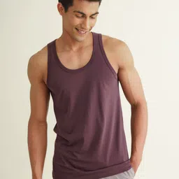 damensch Neo-Cotton Deep Neckline Maroon Men Vest image 4