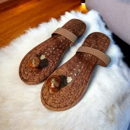 wooden cave Men Flip Flops image 2