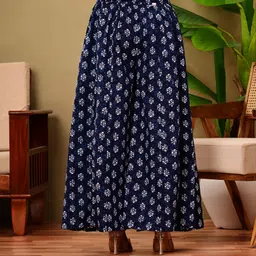 tqc Women Relaxed Blue Cotton Blend Trousers image 3