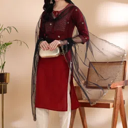 var vadhu Net Embellished Black Women Dupatta image 3