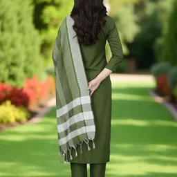 human dream Men Cotton Blend Kurti Pant Dupatta Set image 2