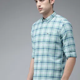 the bear house Men Slim Fit Checkered Button Down Collar Casual Shirt image 4