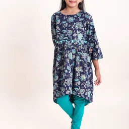 KiddoPanti Girls Floral Printed Regular Kurta With Leggings-picture-54