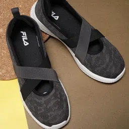 FILA Women Beurta Plus Running Shoes-picture-40